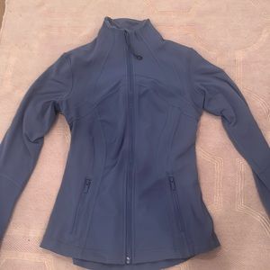 Luon define jacket size 4!!!!